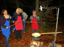 waldfondue_2013_20140209_1389286896.jpg